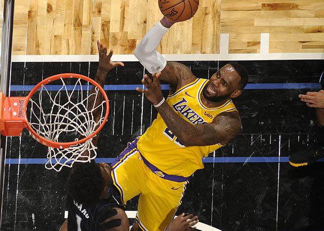  多特蒙德青春风暴席卷赛场豪取五连胜气势如虹  